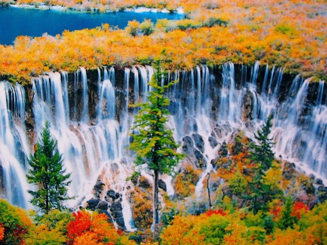 ESTENSIONE CINA : JIUZHAIGOU E HUANGLONG